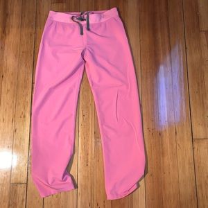 Figs Livingston scrub pants size small in pink